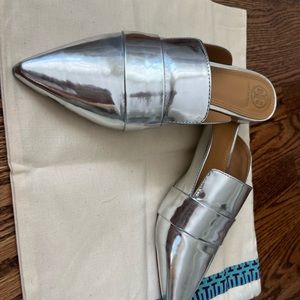 Tory Burch shiny leather mules